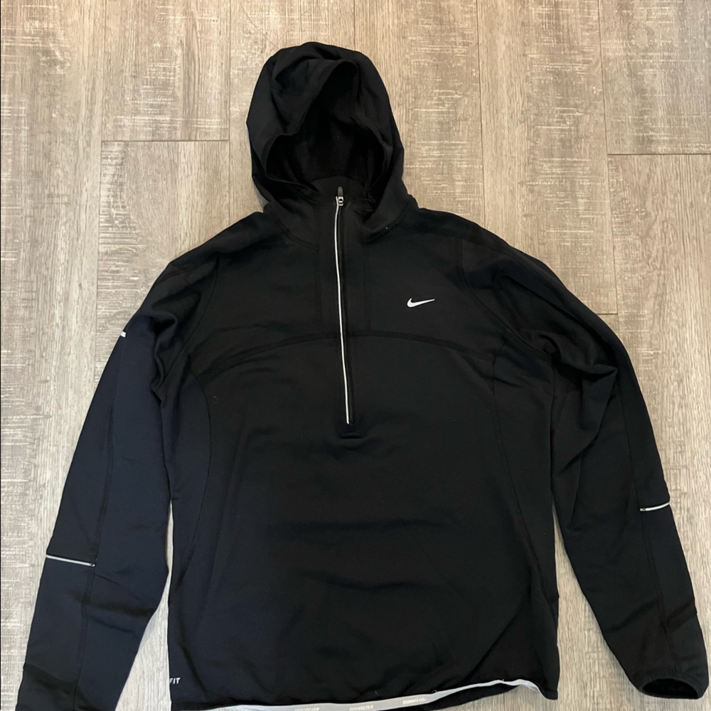 Nike women half zip-jacket!